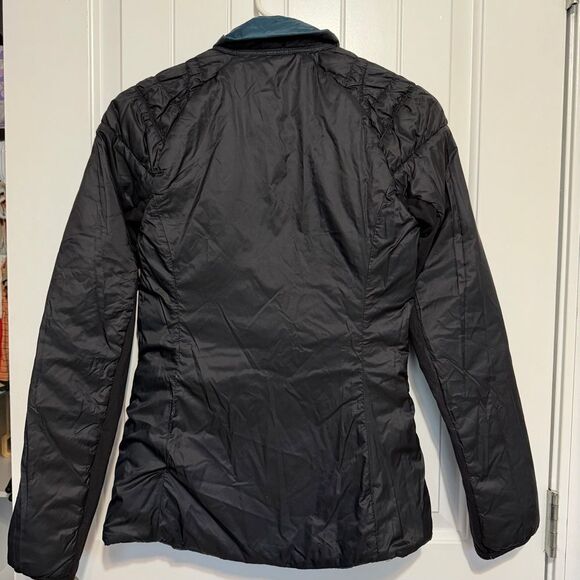 Lululemon Run Turn Around Women’s Reversible Jacket Alberta Lake/Black 4 Goose - Picture 9 of 9